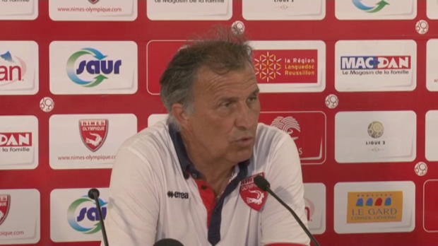 Ligue 2 - Zvunka (Nîmes) s'en prend à l'arbitrage