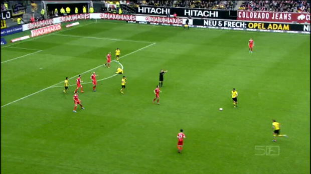 Bundesliga - 31ème journée, But spectaculaire de Sahin