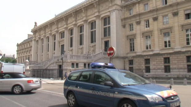 Foot : Affaire Zahia - Le procès reporté à janvier 2014