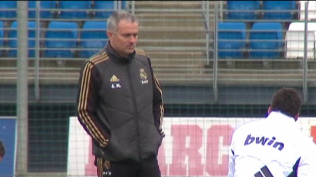 Foot Transfert, Mercato PSG - Paris confirme pour Ronaldo et Mourinho
