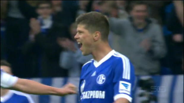 Vidéo - 31e journée - Triplé d'Huntelaar pour Schalke Vidéo - 31e journée - Triplé d'Huntelaar pour Schalke