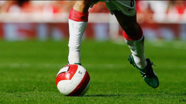 Foot Transfert, Mercato P.League - Arsenal, Wenger et le club jug�s par les anciens