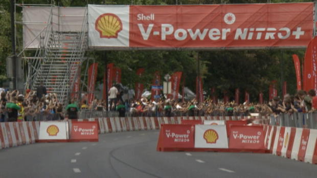 Massa hits the streets of Warsaw
