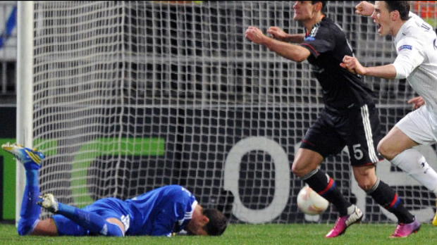 C3 - 16�me de finale, Lyon crucifi�, Bordeaux passe