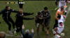 Vidéo - Football: Le coup de poing de Carcela-Gonzalez Vidéo - Football: Le coup de poing de Carcela-Gonzalez